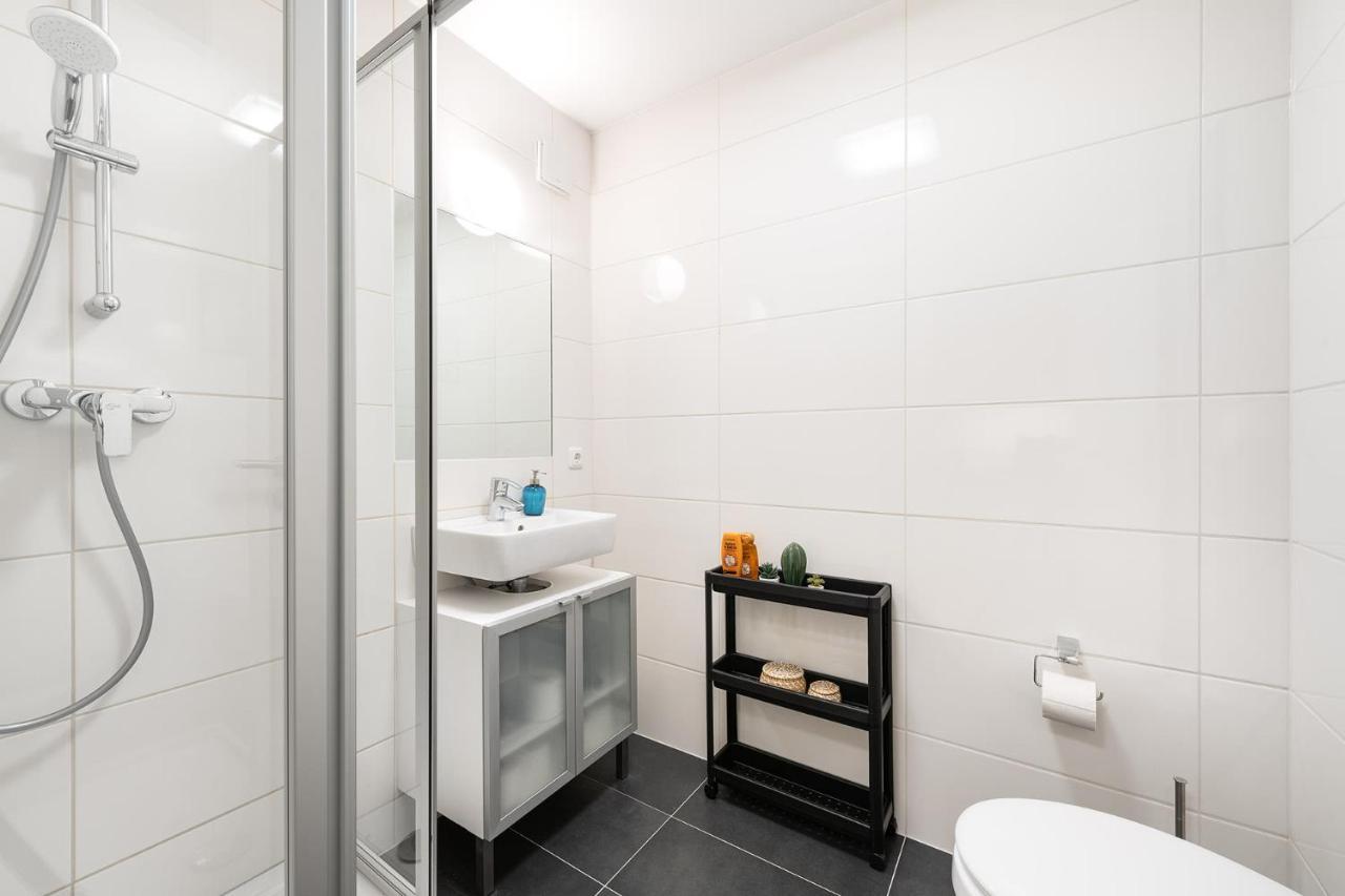 Marienplatz Apartment 2 Bedrooms Living Room Kitchen Munchen Bagian luar foto